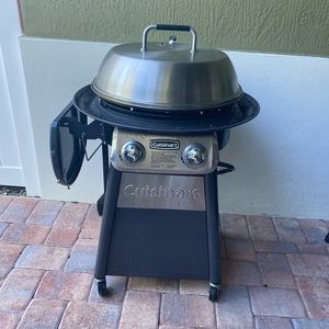 Cuisineart propane grill. Used but in good condition